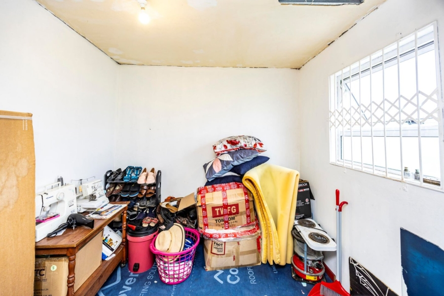 3 Bedroom Property for Sale in Sunnyridge Eastern Cape